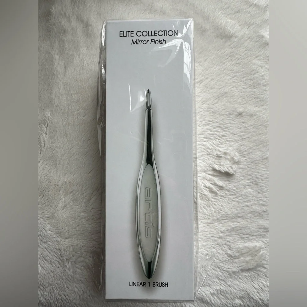 Artis Elite Linear 1 Brush in Mirror Finish